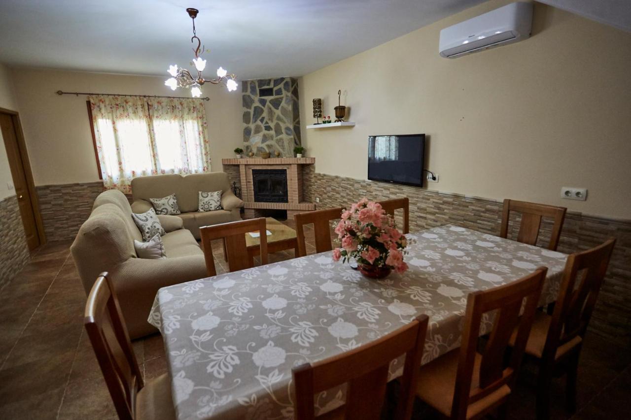 Vila Casa Carrillo Iznájar Exteriér fotografie