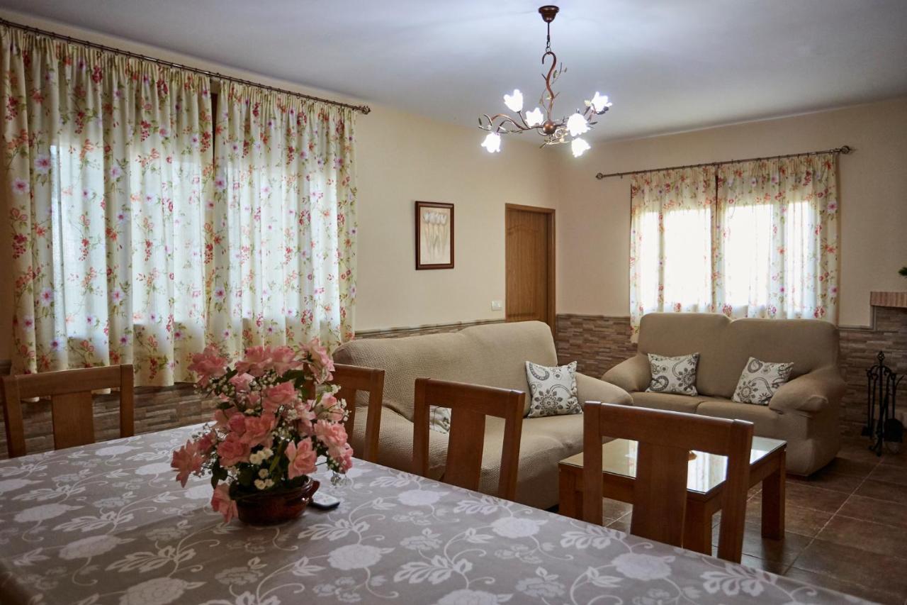 Vila Casa Carrillo Iznájar Exteriér fotografie